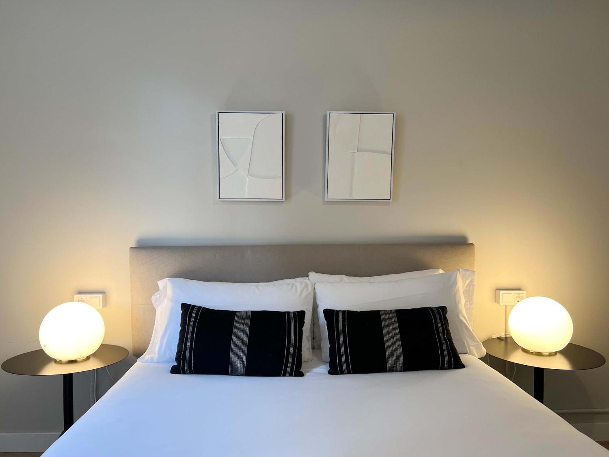 Stay U-Nique Apartments Gaudi I บาร์เซโลนา ภายนอก รูปภาพ